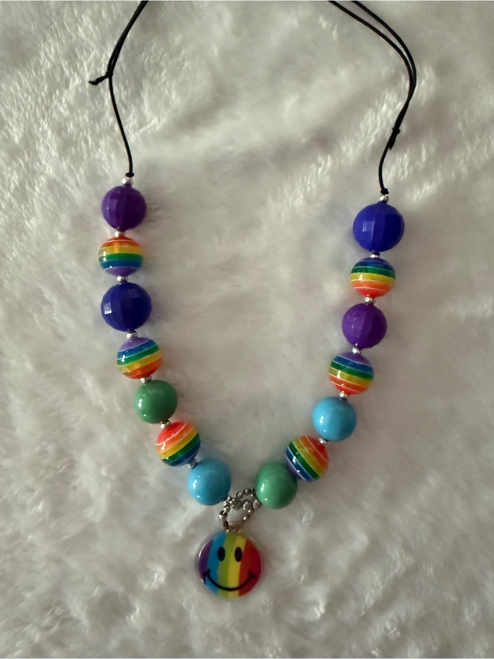 New Handmade Rainbow Pride 🌈 Beaded Smiley Necklace - Picture 4 of 4